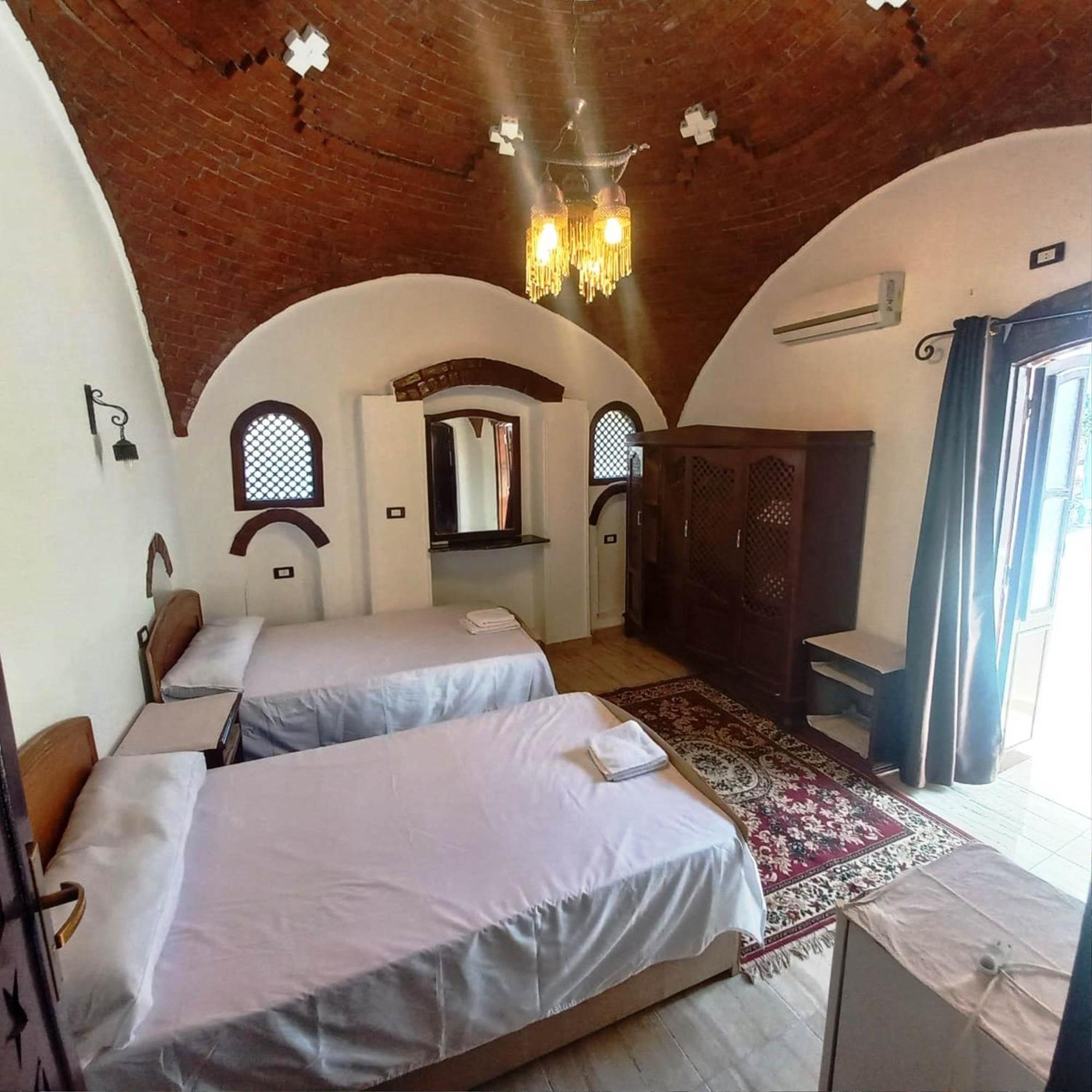 Villa Giulio Luxor Guest House 外观 照片